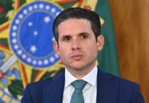 Motta diz que enviou PEC sobre redução da jornada 6×1 à CCJ