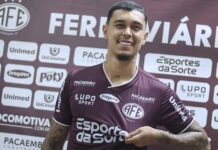 Cuiabá acerta com zagueiro Vitor Mendes, ex-Fluminense e Atlético-MG