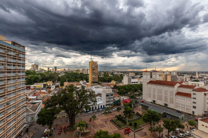 cuiaba chuva