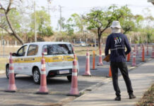 Detran-MT libera carro automático em prova da CNH e muda critérios de reprovação