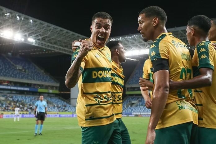 91e1dc_ecdff1a0e9af41a69b31bebe0ad7364a~mv2