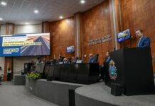 Em discurso na AL, Mendes cita pacote de obras e investimentos em MT