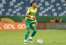 Derik Lacerda é emprestado ao Baltika e vai jogar na Rússia até junho