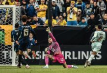 Com um a mais, Brasil perde para França em amistoso preparatório para Copa