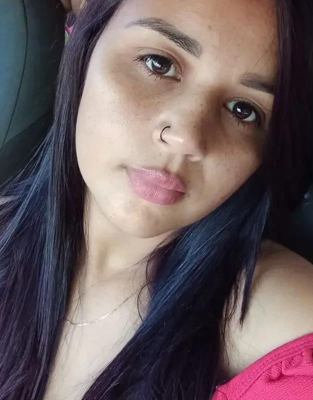 ana caroline001