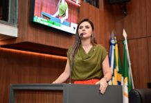 Vereadora cobra obra parada em Cuiabá e afirma que promessa virou “papel vazio” michelly alencar