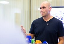 Abilio reconhece derrota de Flávio e diz que “acabou”