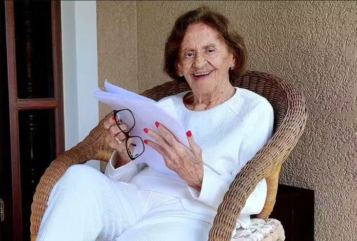 laura-cardoso