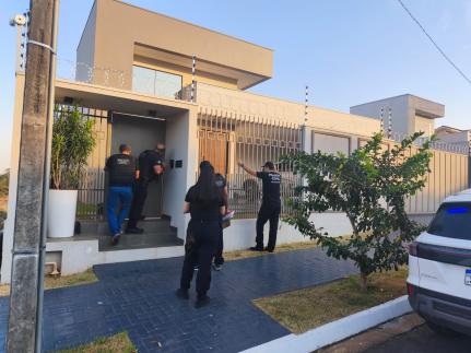 patio paralelo