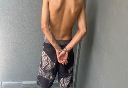 Jovem preso
