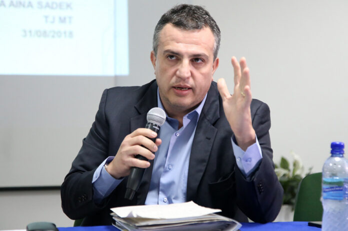 Marcos machado