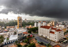 Cuiabá entra em alerta para chuvas intensas e ventos fortes, avisa Defesa Civil